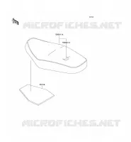 SEAT voor Kawasaki W650 2002