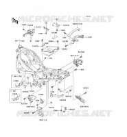 FRAME PARTS (COUVERTURE) voor Kawasaki ZZR600 2004